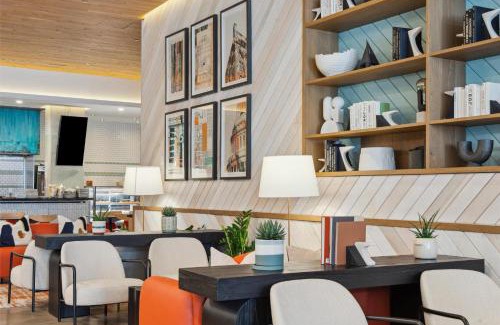 Chinatown Hotel | Motto by Hilton Washington DC City Center