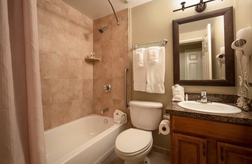Brownsville Complejo | Mount Ascutney Resort in Beautiful Brownsville Vermont Amazing 1 Bedroom