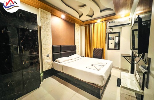 BTM Layout Hotel | MOUNT CITY PARK