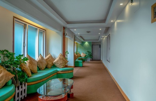 Darjeeling Hotel | Mount Conifer Suites & Spa