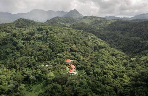 Victoria Casa | Mount Edgecombe Boutique Hotel - Nutmeg Suite 1