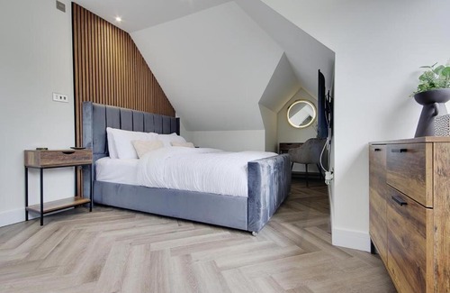 Westbourne Casa | Mount Lodge