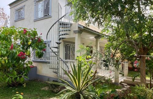 Brufut Apartamento | Mount Pleasant