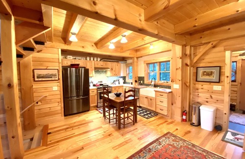 Wilmington Casa | Nuevo Mount Snow Post y Beam Lodge