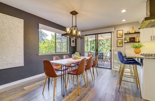 Mount Vernon Casa | Mount Vernon Home w/ Private Hot Tub