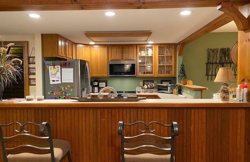 Mountain Air Condominio | Mountain Air - A202-Pet Friendly Condo - Mtn Views - fuera de Asheville