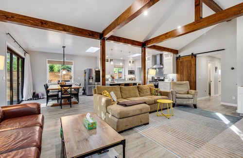 Fetters Hot Springs-Agua Caliente Casa | Mountain Avenue Cottage *30+ Days Rental