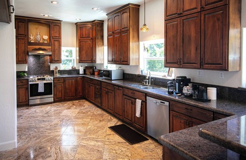 Shelter Cove Casa | Mountain Azure Shelter Cove