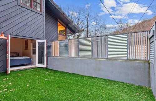 Waynesville Casa | Mountain Bliss: 4BR ,Hot Tub, Views, Games!