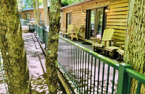 Elkins Cabina | Mountain Cabin 3 with Personal Hot Tub and Sauna