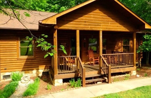 Mount Gilead Casa | Mountain Cabin, Lake Tillery, Uwharrie National Forest