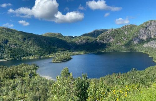 Masfjorden Casa | Mountain Cabin With Magical View And Tranquil Lake