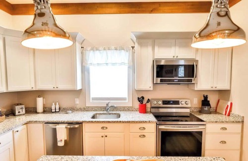 Windham Casa | Mountain Cabin with Scenic Views and Hot Tub