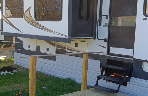 Pikeville Casa | Mountain Camper by Falls Creek Falls State Park,13 miles from historic Pikeville