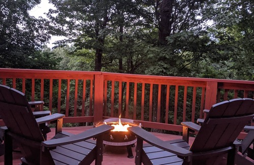 Chestnut Springs Casa | Mountain Chalet – Panoramic Views of Blue Ridge Mountains!