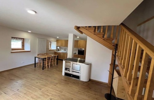 Strembo Chalet De Esquí | Chalé de montaña