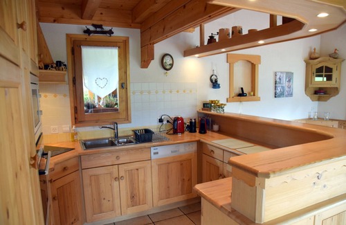 Mieussy Chalet De Esquí | Chalet de montaña con piscina y vistas impresionantes, cerca de actividades de esquí y de verano.