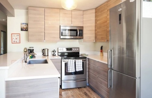 Alpine Meadows Condominio | Mountain Chic Condo | Near Alpine Meadows