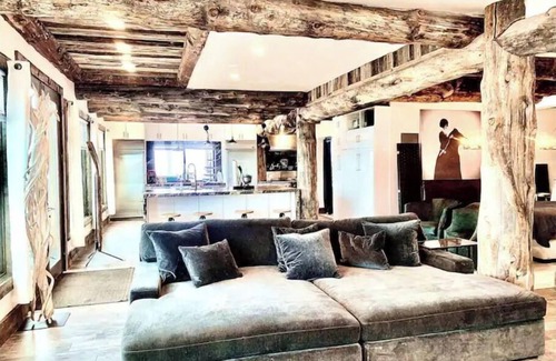 Missouri Heights Casa | Mountain Chic Retreat (Entire Home)