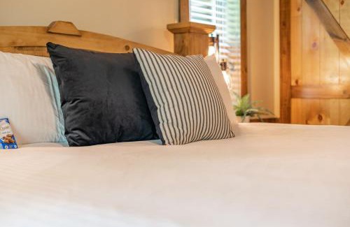 Jasper Casa | Mountain Crest Cabin- Summer Getaway With A Beautiful View