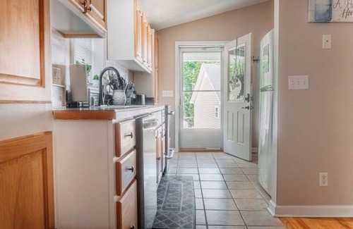 Fancy Gap Casa | "Mountain Escape" - Majestic Mountain Sunrises Near Blue Ridge Parkway & I-77