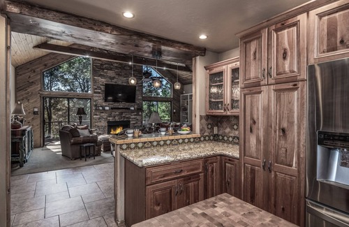 Alto Casa | "Mountain Escape," Our cozy mountain home, Quiet Neighborhood