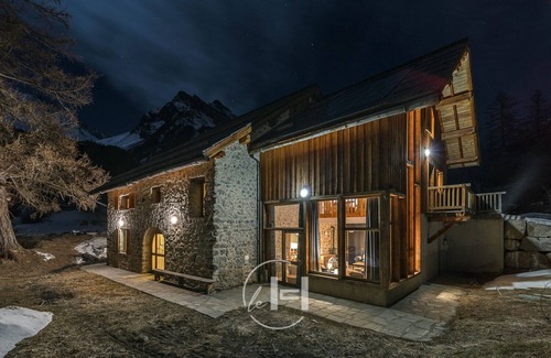 Monetier-les-Bains Chalet De Esquí | Mountain chalet -S'erre Chevalier Parc des écrins ski vtt hiking