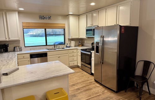 Plumas Eureka Estates Condominio | MOUNTAIN FUN RIGHT ON THE GOLF COURSE!