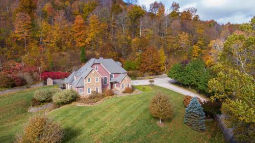 Boone Casa | Mountain Gem