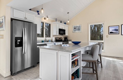 Nellysford Casa | Mountain Gem - Pet friendly
