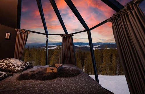 Jokkmokk Municipality Casa | Mountain Glass Room Luxury getaway for two - wild nature experience in Sweden