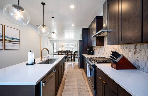 Mountain Green Casa | Mountain Green Snowbasin Getaway |Pool |EV Charger