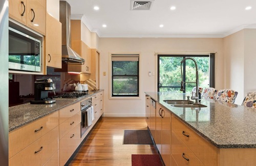 Wentworth Falls Casa | Mountain Haven 5-BR Escape