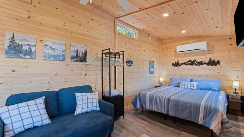 Waynesville Casa | Mountain Haven: Cozy Tiny Home on 16 Acres