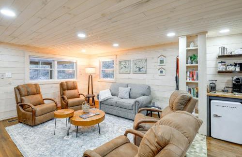 Lansing Casa | Mountain Haven Little House on Big Horse Creek