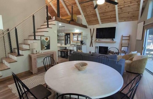 Glencoe Casa | 3-bedroom plus Loft Mountain Haven Near Kirkwood Resort
