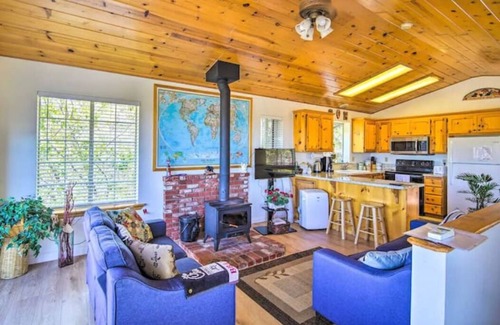 Arrowbear Lake Cabina | Mountain Hideaway and Peaceful Retreat