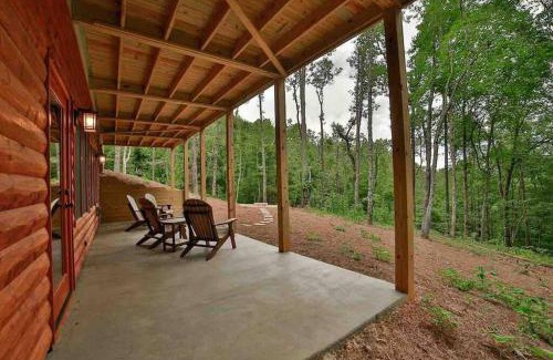 Mineral Bluff Casa | Mountain Hideaway with Hot Tub & Fire Pit