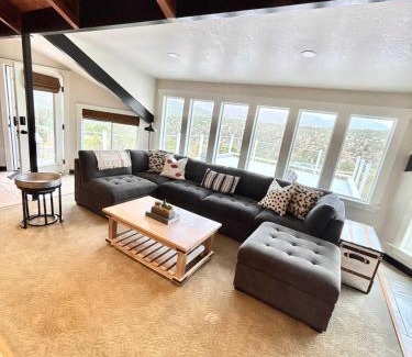 Pocatello Casa | Mountain Home Getaway-great VIEWS & exercise room