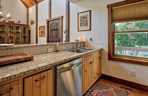 Glenville Casa | Mountain home perched high on top of the Blue Ridge Mountains! - Almost Heaven