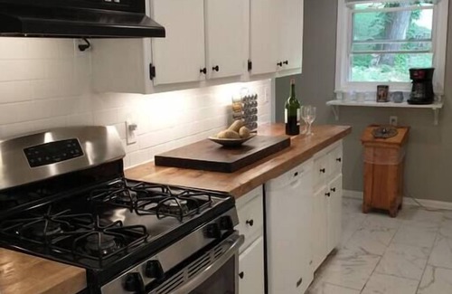 Chattanooga Casa | mountain house feel only 3.5 miles to downtown on missionary ridge