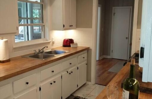 Chattanooga Casa | mountain house feel only 3.5 miles to downtown on missionary ridge