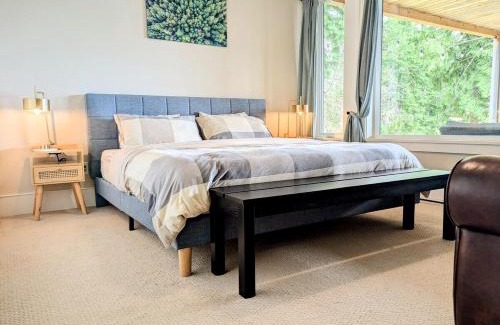 Regional District of Nanaimo Cama Y Desayuno | Mountain House of Wonder
