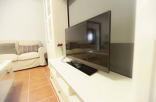 Suances Chalet De Esquí | Casa montañesa para disfrutar con tu familia. WIFI