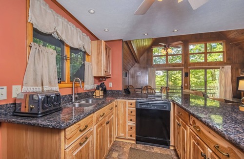 Oakland Cabina | Mountain House