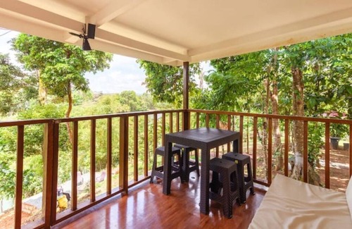 Cavinti Cabina | Mountain Island Lake - Family Getaway for 12 to 15 guests at Kalahi Lakeshore