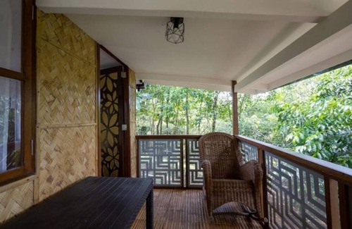 Cavinti Cabina | Mountain Island Lake - Family Getaway for 12 to 15 guests at Kalahi Lakeshore