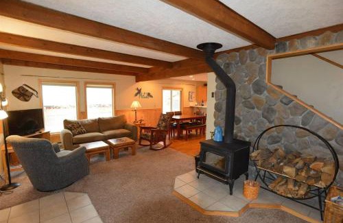 McCall Casa | Mountain Joy by Casago McCall - Donerightmanagement