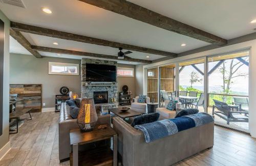 Lenoir Casa | Mountain Kandy at Blue Ridge Mountain Club