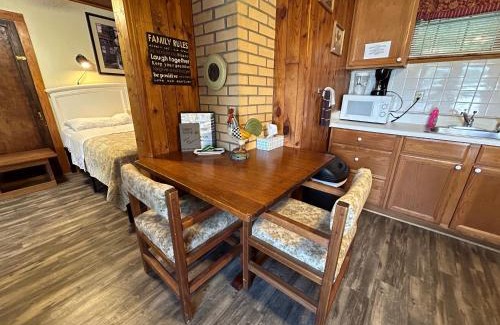 Valley Hill Apartamento | Mountain Lake Cottages